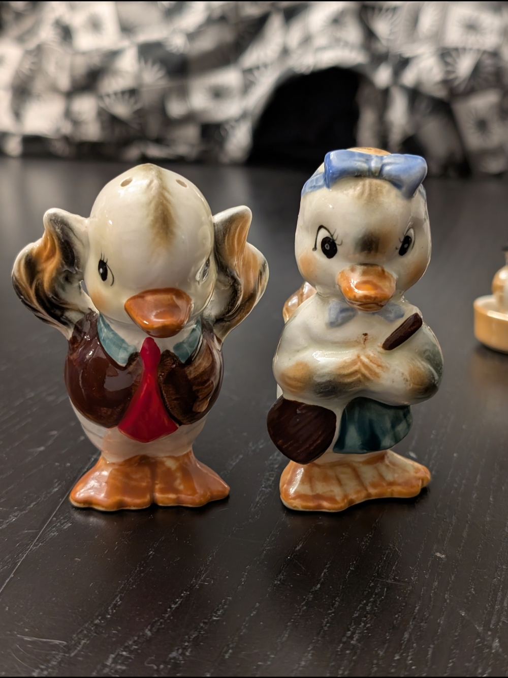 Vintage Ceramic Duck Salt and Pepper Shakers - Nippon Yoko Boeki Co. Mark